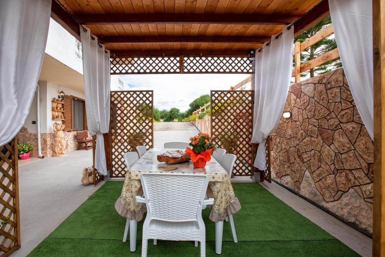 Da Mario & Marianna Apartment Campanedda Exterior photo